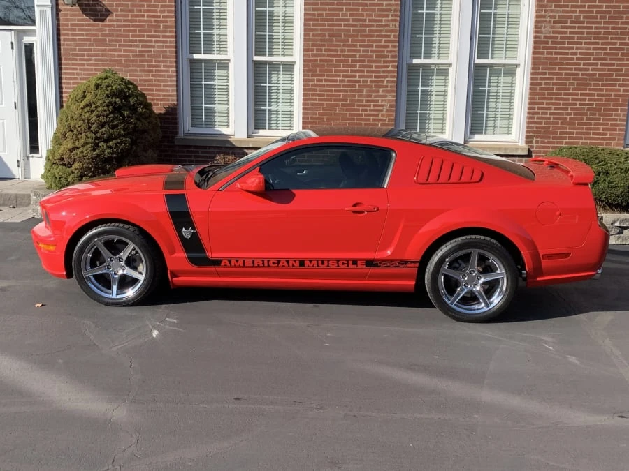 2009 Ford S197 Mustang - Image 2 of 9