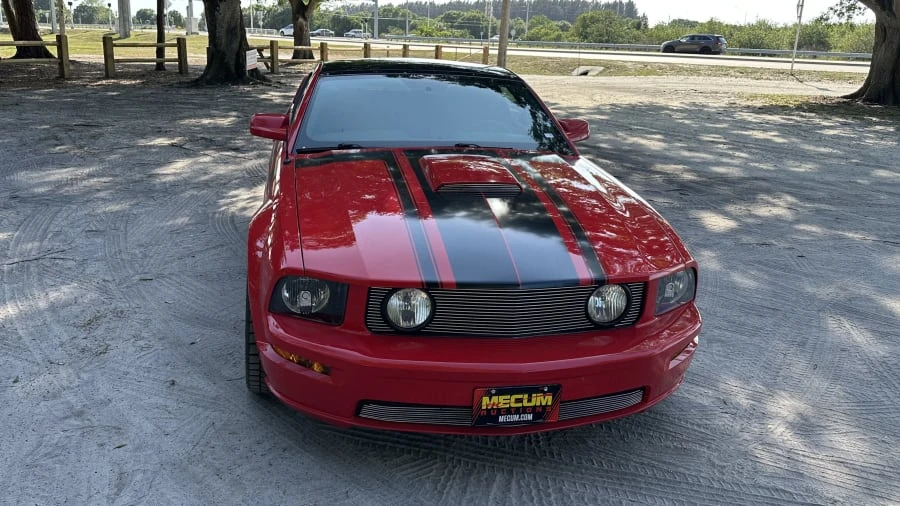 2009 Ford S197 Mustang - Image 4 of 8