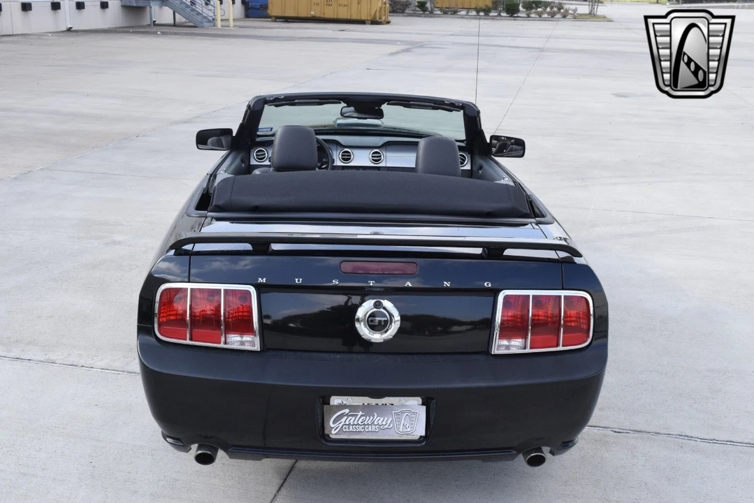 2009 Ford S197 Mustang - Image 3 of 12