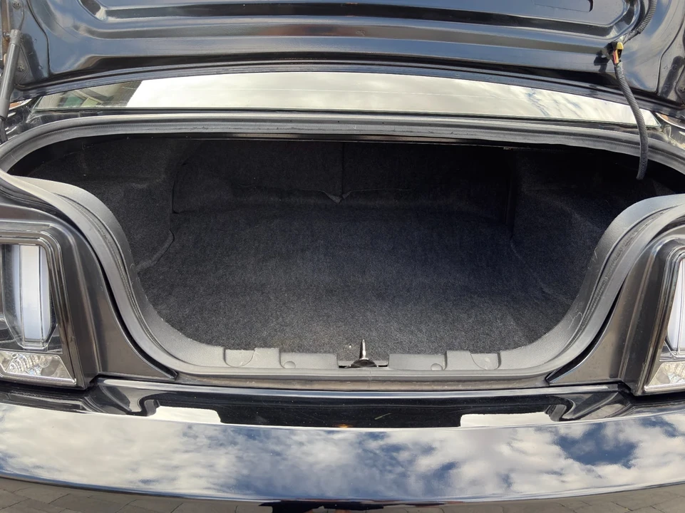 2009 Ford S197 Mustang - Image 14 of 16