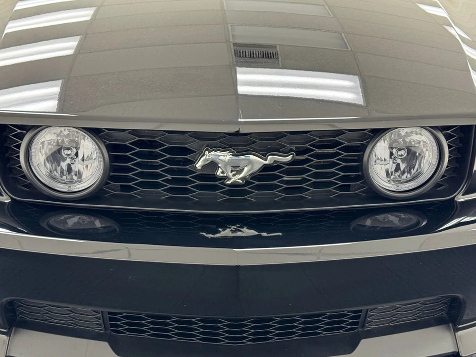2009 Ford S197 Mustang - Image 9 of 12
