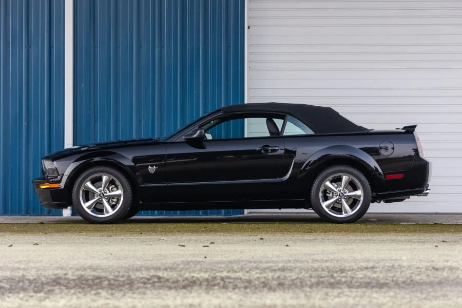 2009 Ford S197 Mustang - Image 14 of 26