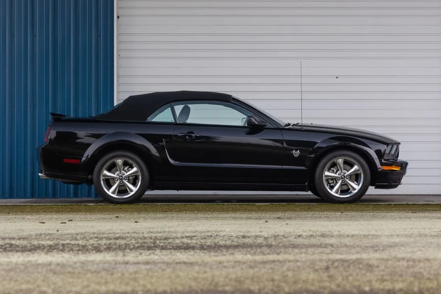 2009 Ford S197 Mustang - Image 2 of 26