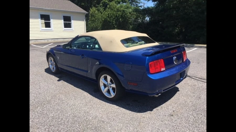 2009 Ford S197 Mustang - Image 12 of 12