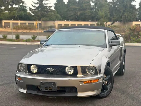 2009 Ford Mustang GT Convertible 2D