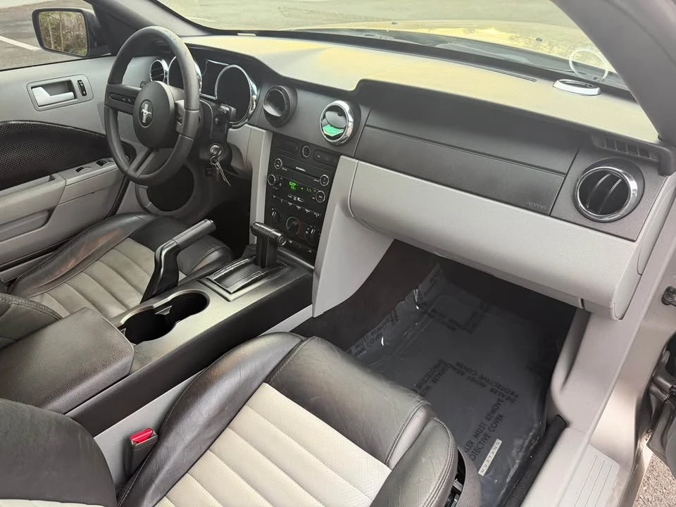 2009 Ford S197 Mustang GT - Image 13 of 17