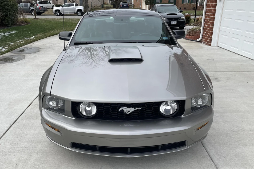 2009 Ford S197 Mustang - Image 2 of 31