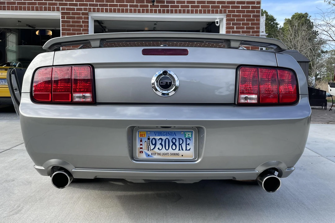 2009 Ford S197 Mustang - Image 5 of 31