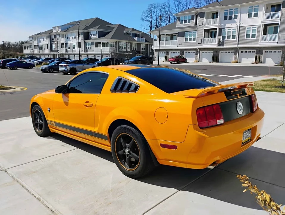 2009 Ford S197 Mustang - Image 8 of 10