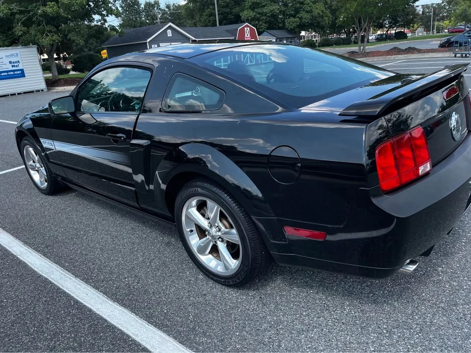 2009 Ford S197 Mustang GT - Image 5 of 12