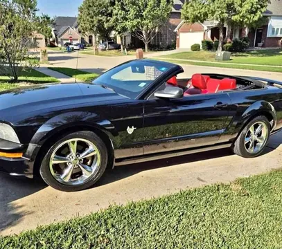 2009 Ford Mustang GT Deluxe Convertible 2D