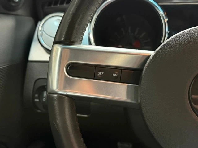 2009 Ford S197 Mustang - Image 14 of 21