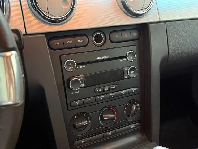 2009 Ford S197 Mustang - Image 17 of 21