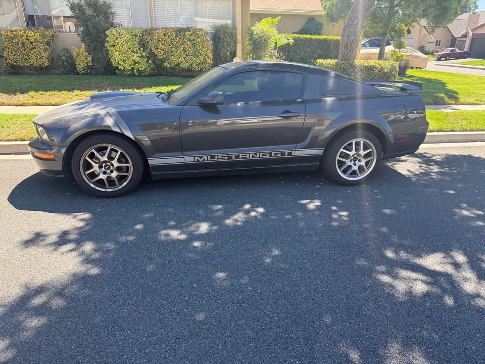2009 Ford S197 Mustang GT - Image 2 of 7