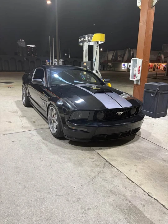 2009 Ford S197 Mustang GT - Image 2 of 8