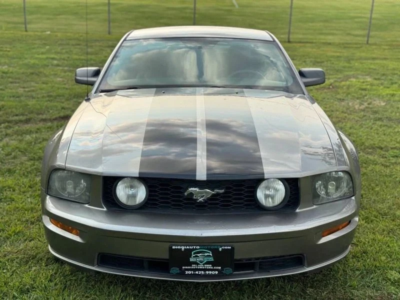 2009 Ford S197 Mustang - Image 11 of 12