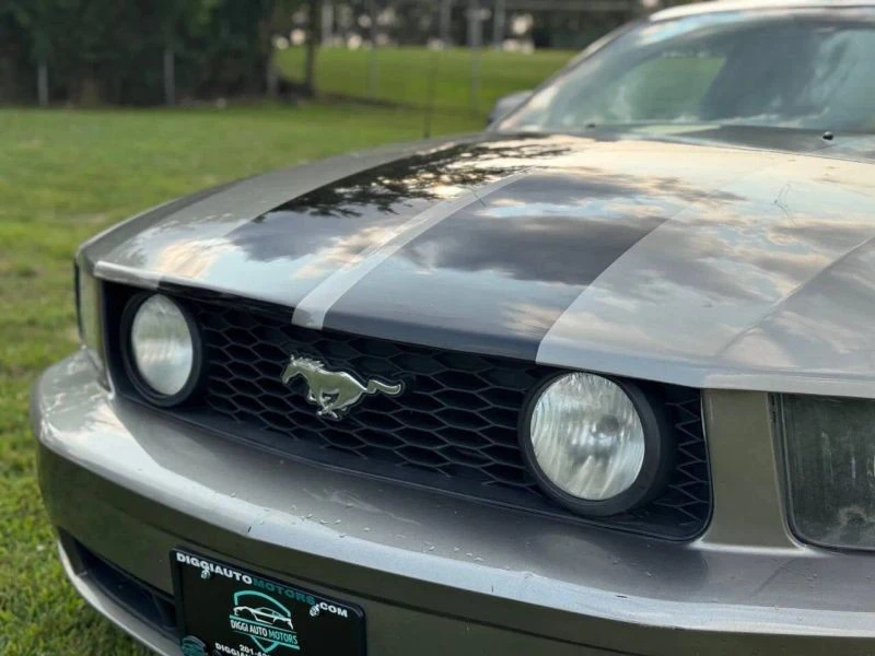 2009 Ford S197 Mustang - Image 12 of 12