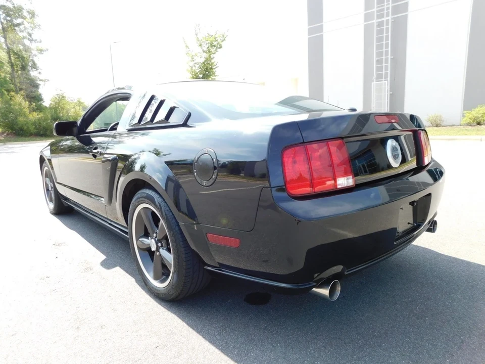 2009 Ford S197 Mustang - Image 10 of 12