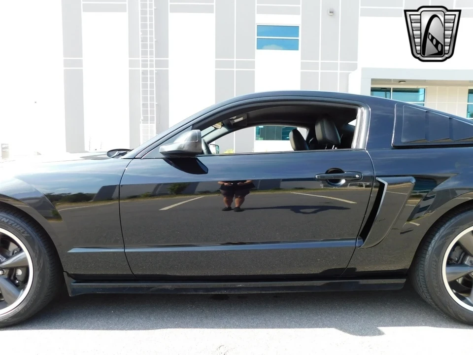 2009 Ford S197 Mustang - Image 8 of 12