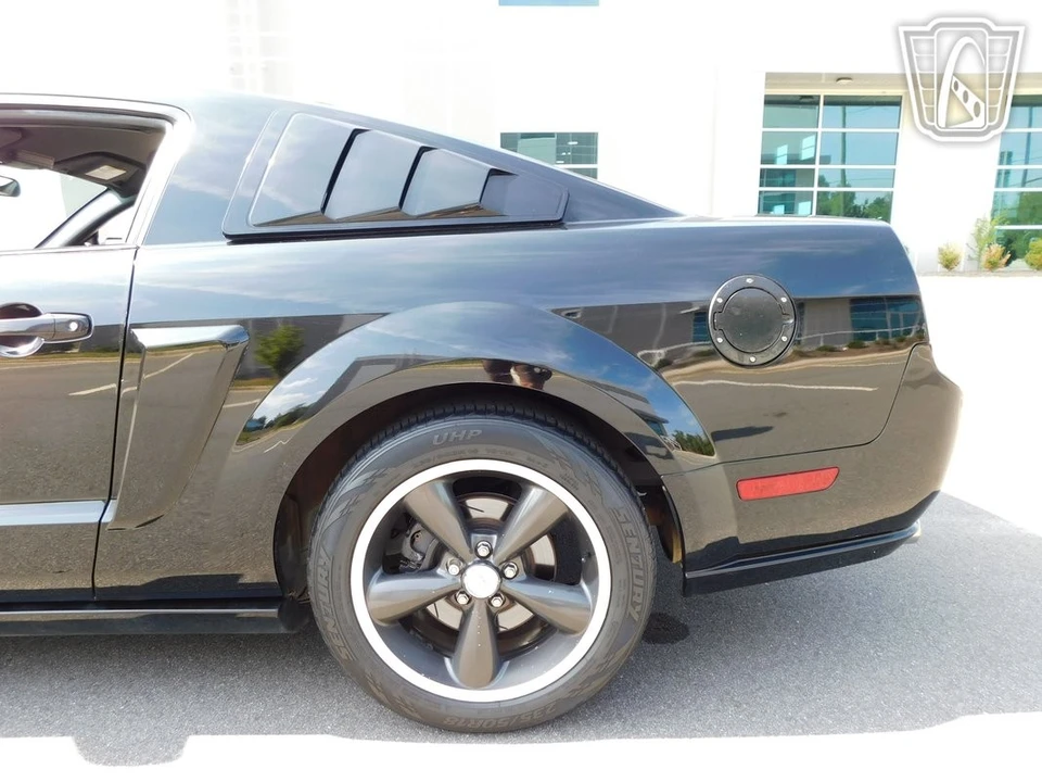 2009 Ford S197 Mustang - Image 17 of 21