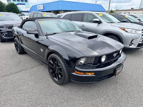 2009 Ford Mustang GT Premium Convertible 2D