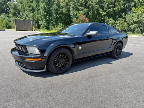 2009 Ford Mustang GT Premium Coupe 2D