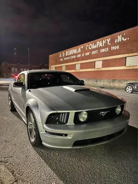 2009 Ford Mustang GT Premium Coupe 2D