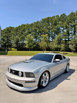 2009 Ford Mustang GT Premium Coupe 2D