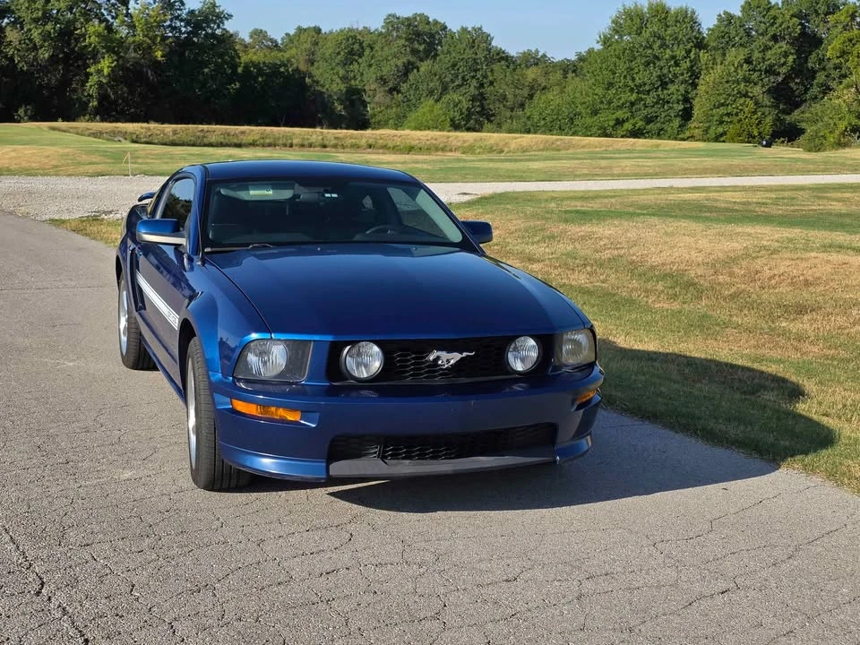 2009 Ford S197 Mustang GT - Image 2 of 10