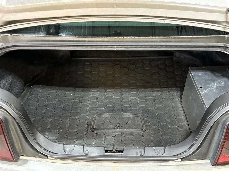 2009 Ford S197 Mustang GT - Image 17 of 19