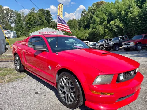 2009 Ford Mustang GT Premium Coupe 2D