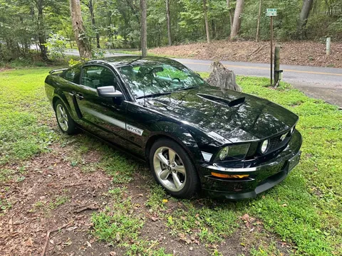 2009 Ford Mustang GT Premium Coupe 2D
