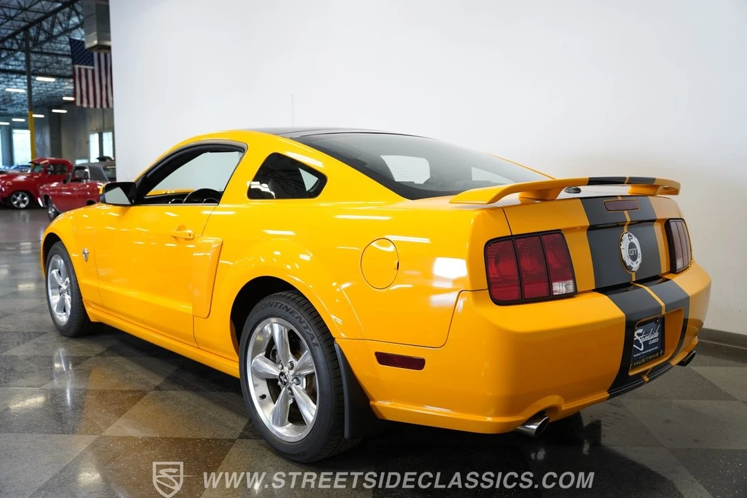2009 Ford S197 Mustang GT - Image 10 of 31