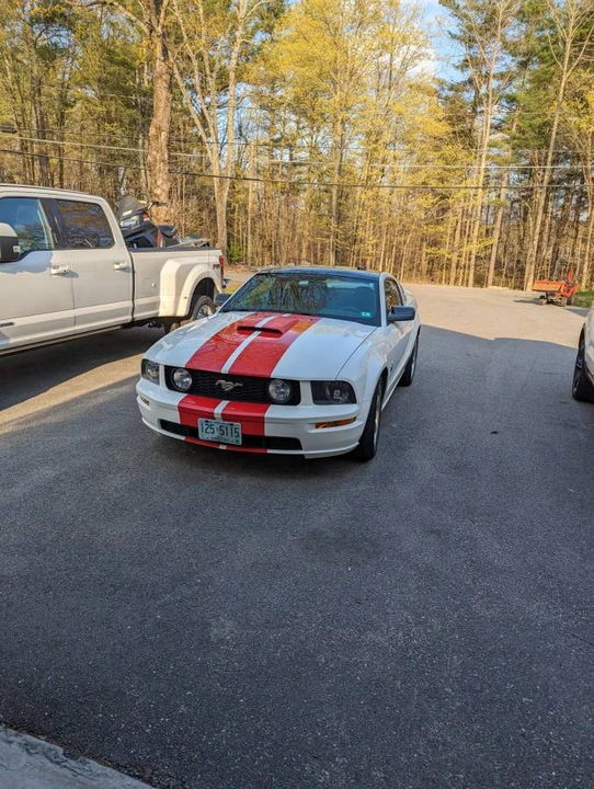 2009 Ford S197 Mustang GT - Image 2 of 11