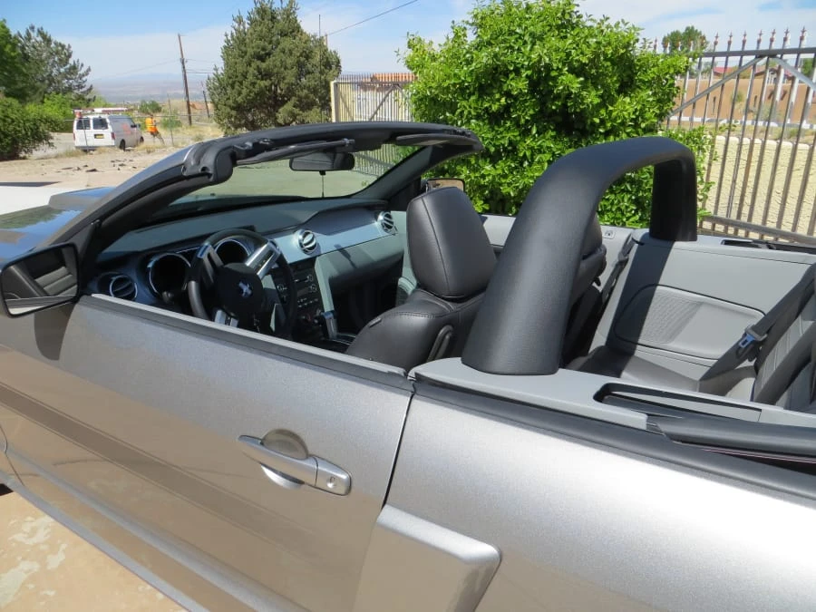 2009 Ford S197 Mustang - Image 5 of 10