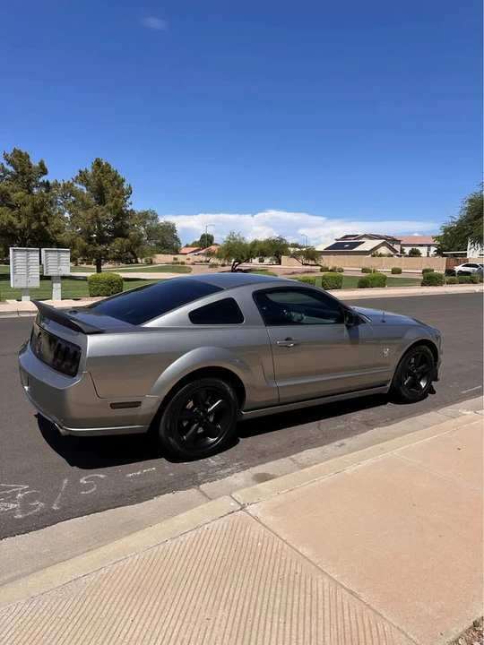 2009 Ford S197 Mustang GT - Image 2 of 9
