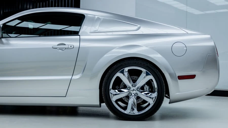 2009 Ford S197 Mustang - Image 15 of 23