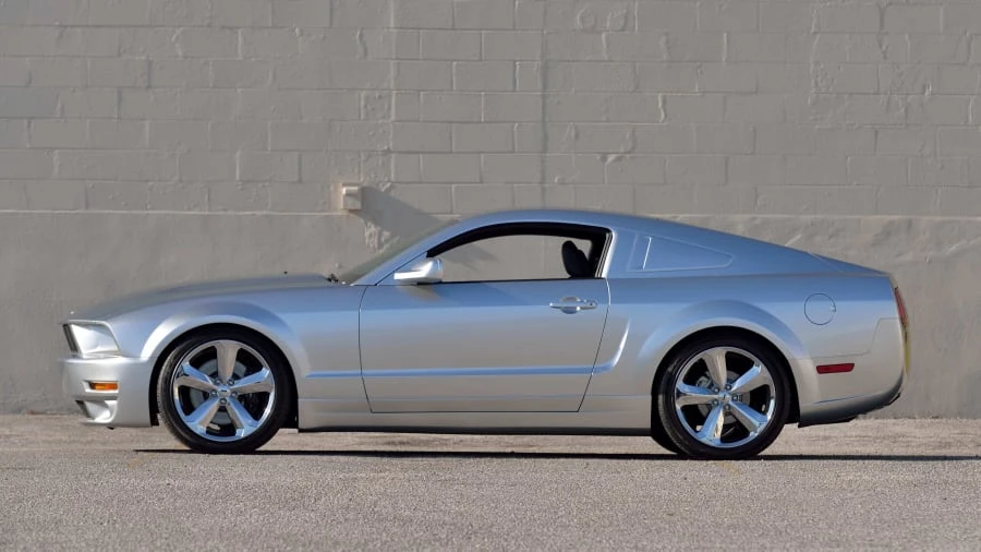 2009 Ford S197 Mustang - Image 8 of 12