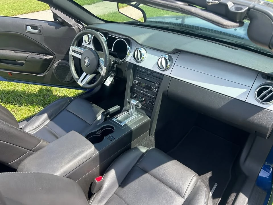2009 Ford S197 Mustang - Image 15 of 18