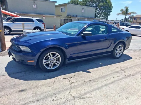 2009 Ford Mustang LX Coupe 2D
