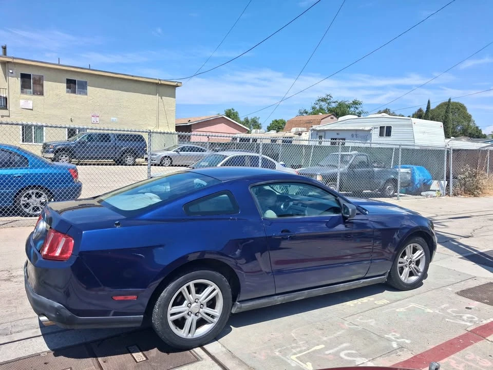 2009 Ford S197 Mustang - Image 5 of 5