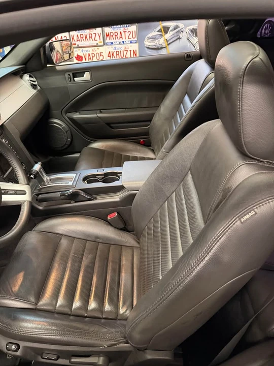 2009 Ford S197 Mustang - Image 11 of 14