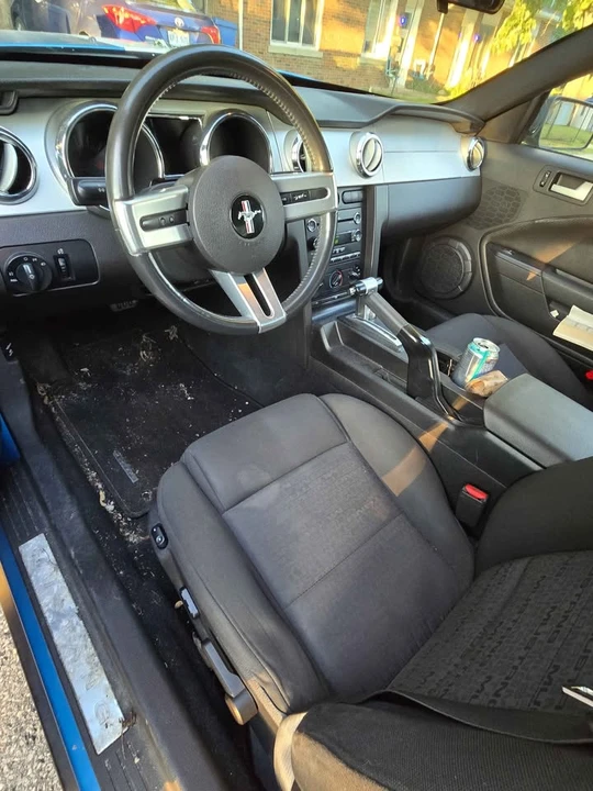 2009 Ford S197 Mustang - Image 5 of 11