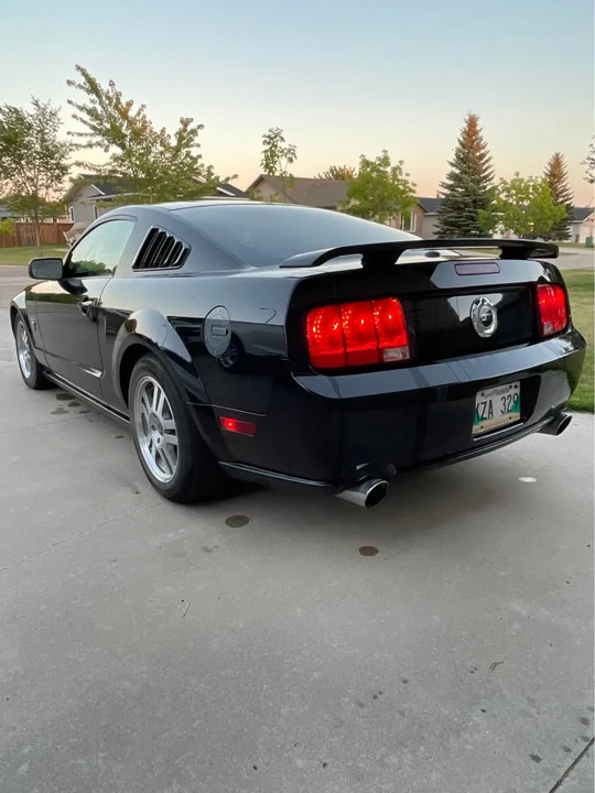 2009 Ford S197 Mustang - Image 2 of 8