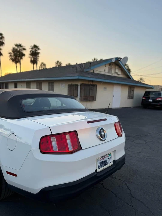 2009 Ford S197 Mustang - Image 7 of 18