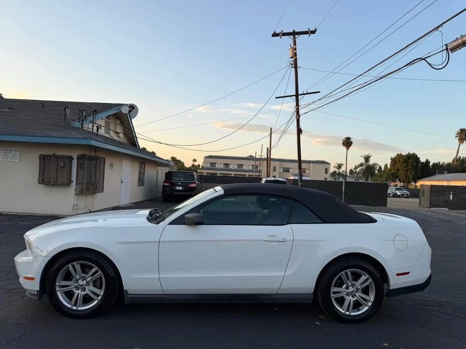 2009 Ford S197 Mustang - Image 5 of 18