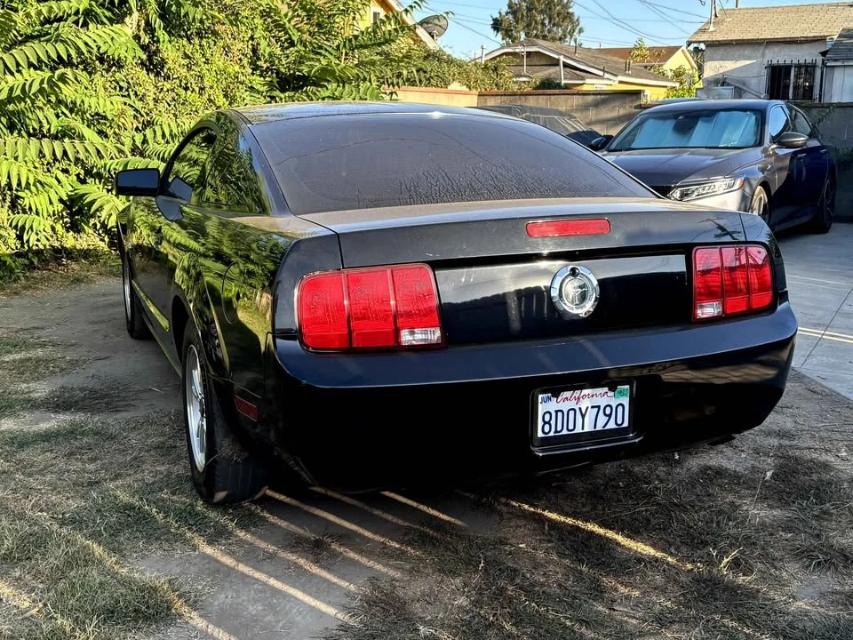 2009 Ford S197 Mustang - Image 3 of 7