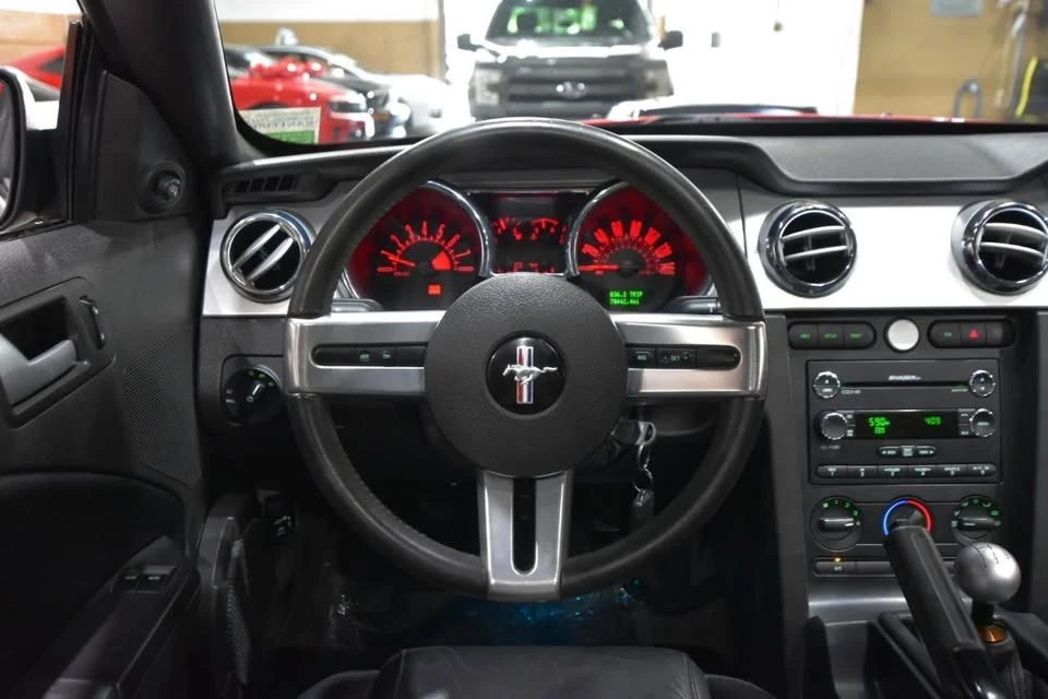 2009 Ford S197 Mustang - Image 15 of 20