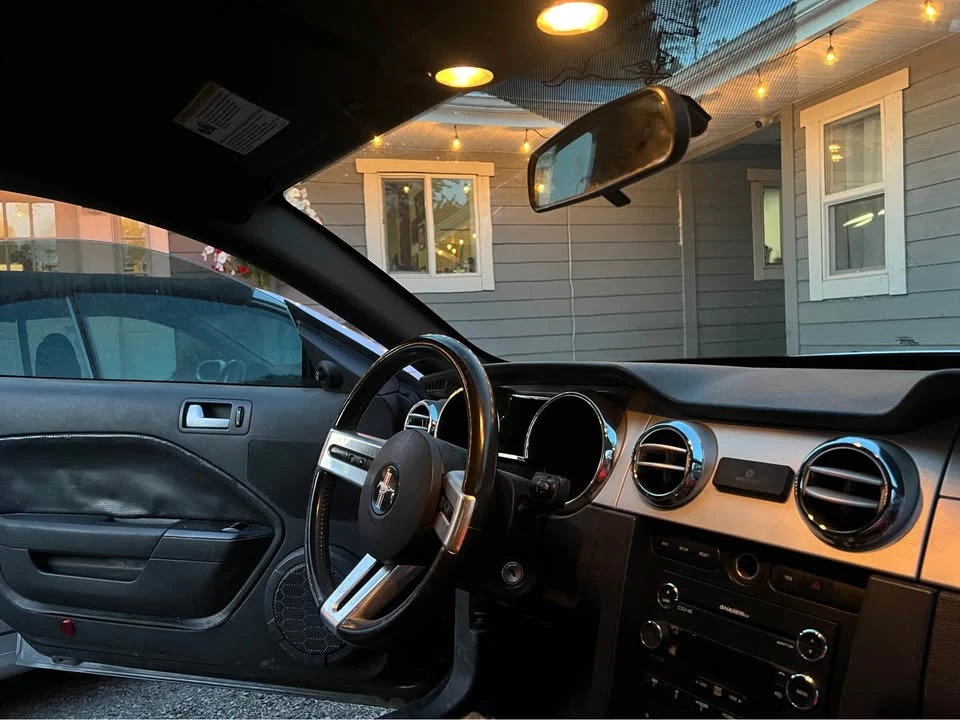 2009 Ford S197 Mustang - Image 6 of 9