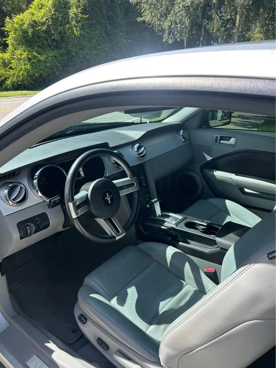 2009 Ford S197 Mustang - Image 7 of 13